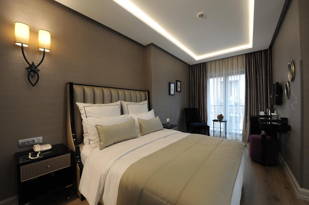 ル プチ パレス ホテル イスタンブール エクステリア 写真